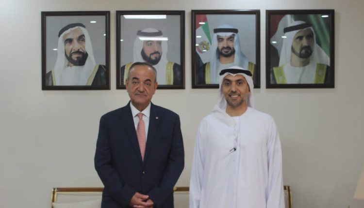 العين الهندي يلتقي المستشار حمد المطروشي القائم بأعمال سفارة الإمارات بالأردن