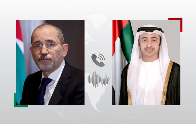 عبدالله بن زايد وأيمن الصفدي وزير الخارجية الأردني يدينان الاقتحامات الإسرائيلية للمسجد الأقصى