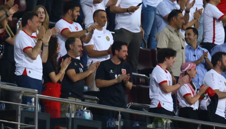 الصفدي: النشامى يهدون الوطن أجمل هدية بالتزامن مع احتفالاتنا باليوبيل الفضي