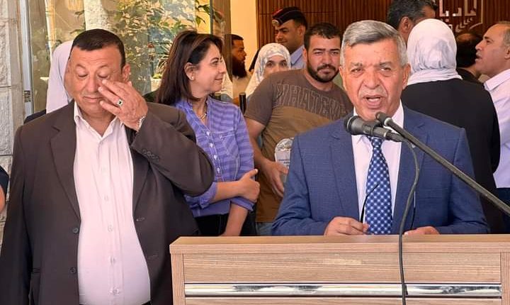 بلدية مادبا تطلق مبادرة “سنفرح في مدينة السلام بسلام” بمناسبة صدور نتائج الثانوية العامة.