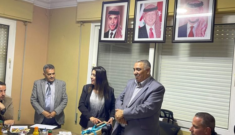 لقاء يبحث التعاون ما بين مجلس محافظة عجلون وزها الثقافي