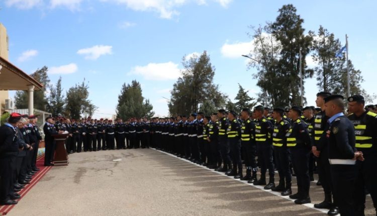 مدير الأمن العام: الدوريات الخارجية مصدر للأمن وخدمة للمواطن على الطرق