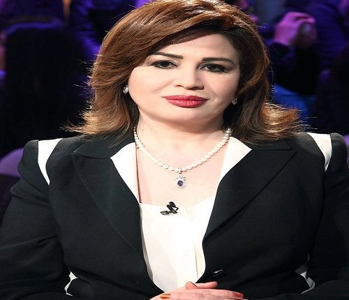 الفنانه إلهام شاهين تثير الجدل مجدداً .. “الصلاة ممكن تتأجل”