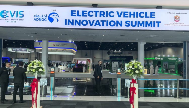 EVIS تحالفات استراتيجية ومبادرات نوعية ترسم ملامح اليومين الأول والثاني من قمة EVIS أبوظبي 2025