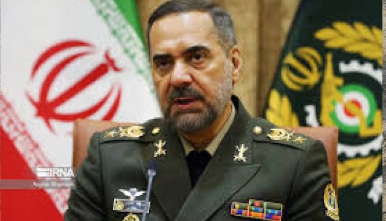 وزير الدفاع الإيراني نتعهد برد قوي إذا تعرضنا لهجوم أمريكي أو إسرائيلي