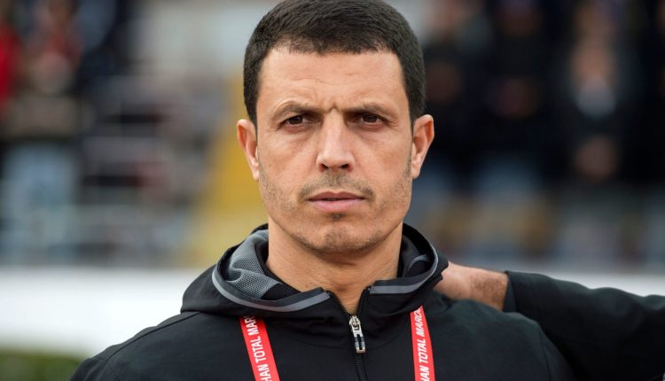 سلامي يستثني 4 لاعبين من قائمة المنتخب الوطني المغادرة إلى السعودية