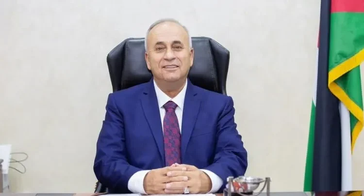 الدكتور حسام ابو علي يشكر المكلفين على تقديم اقرارات الدخل في موعدها القانوني.