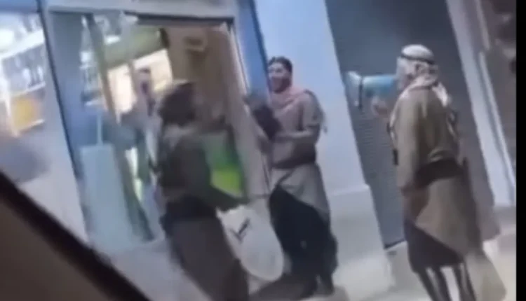 الاردن .. إغلاق خمارة وتحويل صاحبها للمدعي العام بعد افتتاحها بزفة تراثية