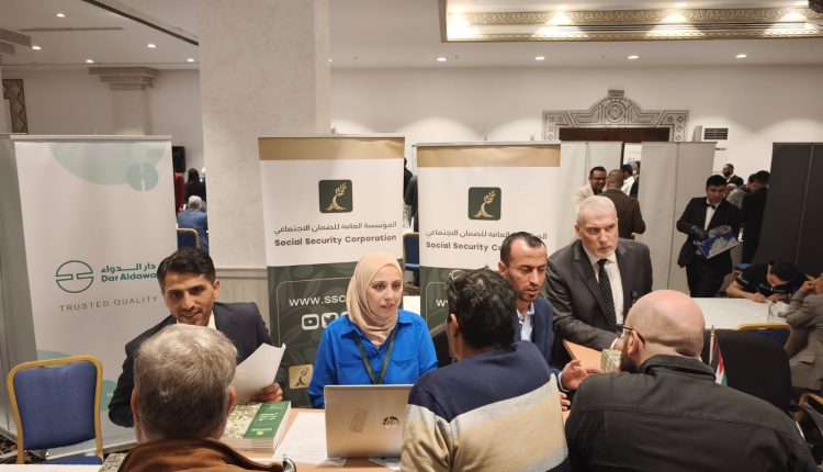 اليوم الوطني للتشغيل يوفر فرص عمل في عدد من المحافظات