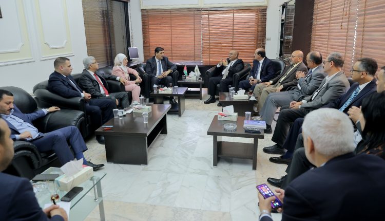 “الإعلام النيابية “تزور نقابة الصحفيين