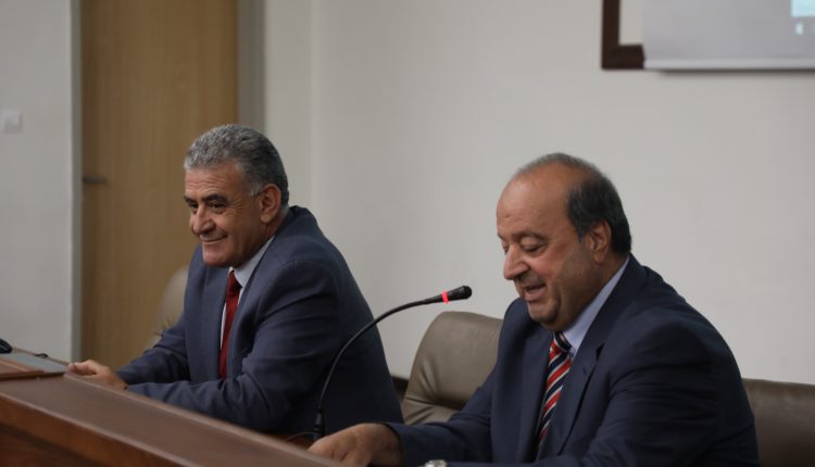 العياصرة يشارك بندوة في كلية الحصن الجامعية حول اليوبيل الذهبي للمكتبة الوطنية