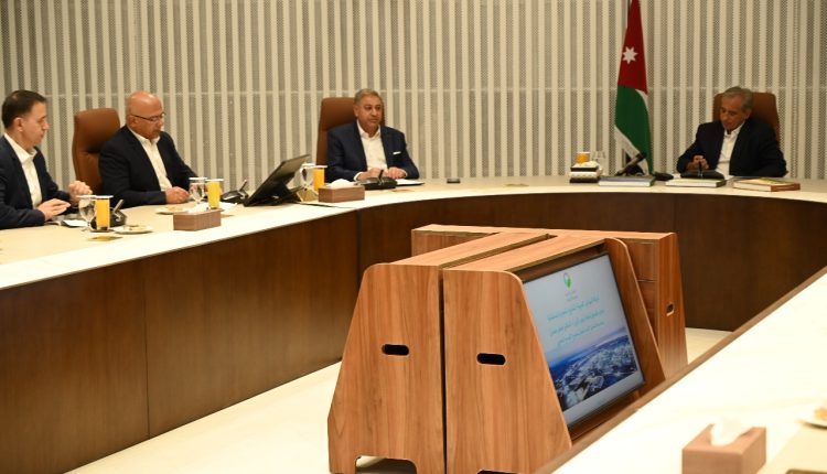 رئيس الوزراء: يشيد بجهود شركة البوتاس العربية ضمن مشروع المسؤوليَّة المجتمعيَّة