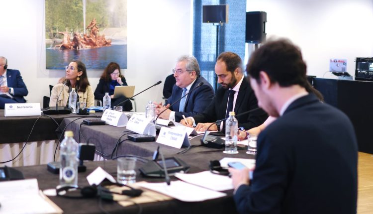 الأردن يترأس ويدير اجتماع اللجنة التنفيذية للأعضاء المنتسبين للمنظمة العالمية للسياحة في سيغوفيا – إسبانيا