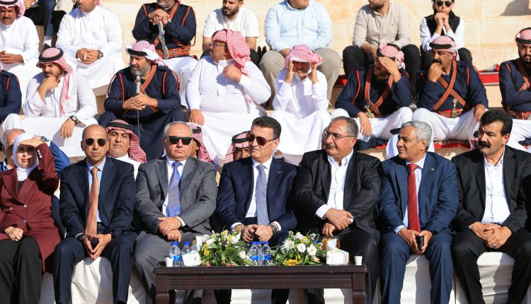 الصفدي من البترا: ننحني إجلالاً لأرواح الشهداء الذين أضاءوا بدمائهم مسار الكرامة والاستقلال