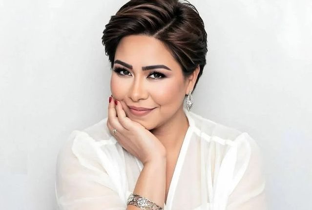 مدير حسابات مواقع التواصل للفنانة شيرين  يقدم بلاغ ضدها “”يتهمها بالتهديد