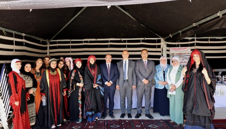  معرض المنتجات المحلي الثاني 2025 في عمان الاهلية