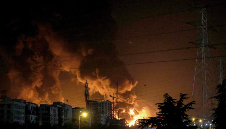 جيش الاحتلال: استهداف وزارة الدفاع الإيرانية ومواقع مرتبطة بـ “مشروعها للأسلحة النووية”