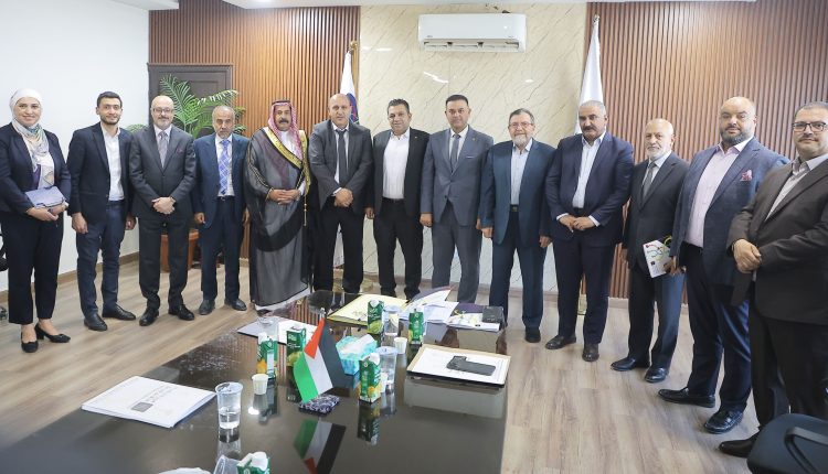 لجنة الخدمات العامة والنقل تزور هيئة تنظيم النقل البري وتشيد بجهودها في تطوير القطاع