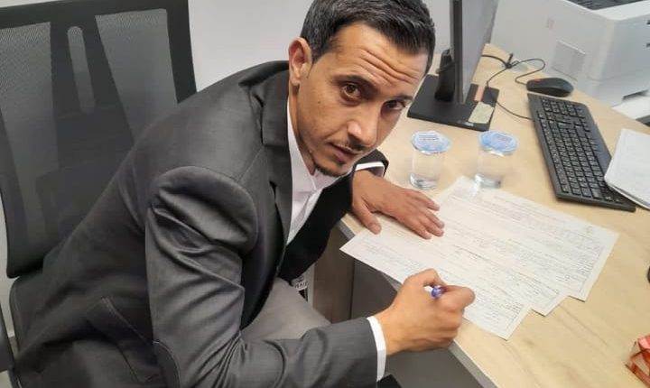 ذيبان تحتفل بالفرح مرتين.. محمد الحيصة يزفّ عريسًا ونبأ الحيصة تتخرج من جامعة البلقاء التطبيقية