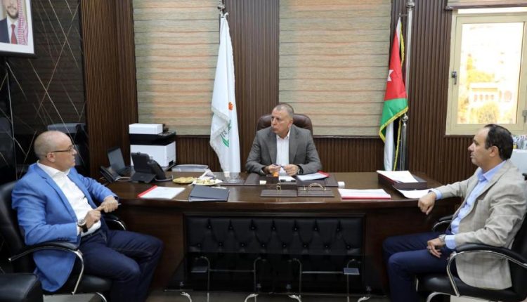 وزير الداخلية يقوم بزيارة تفقدية لمديرية المتابعة والتفتيش