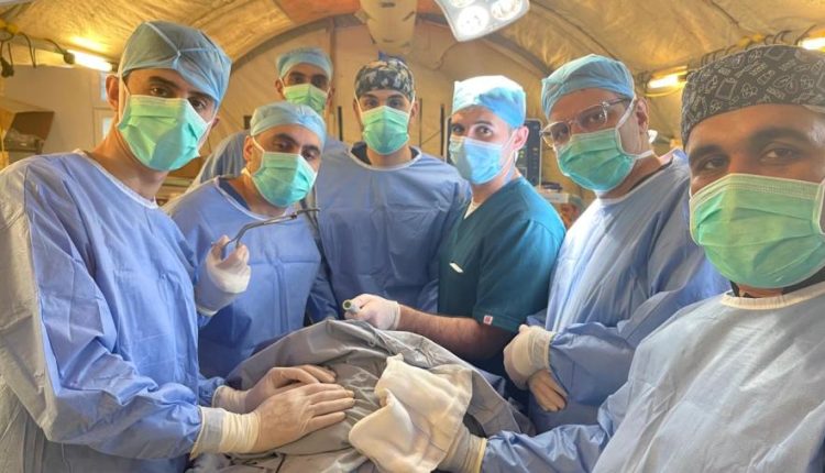 طواقم المستشفى الميداني الأردني” جنوب غزة/6 يجري عملية جراحية لإنقاذ حياة طفل