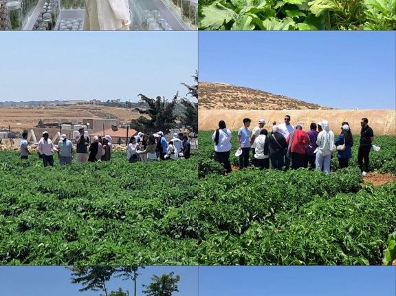 طلبة التكنولوجيا الزراعية في عمان الاهلية يزورون شركة البذور العالمية