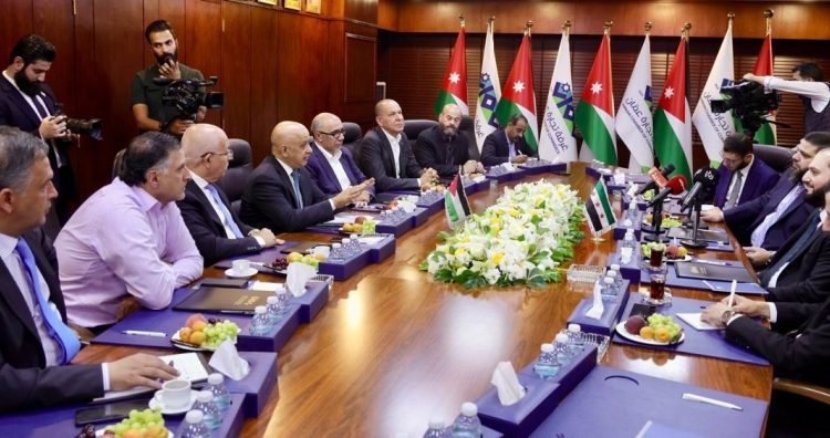 الحاج توفيق : القطاع الخاص الأردني جاهز للمشاركة بإعادة إعمار سوريا