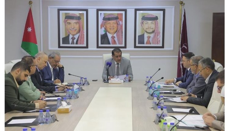 الإدارية النيابية تطالب بتعديل شروط التعيين وتعزيز الشفافية في الإعلانات الوظيفية