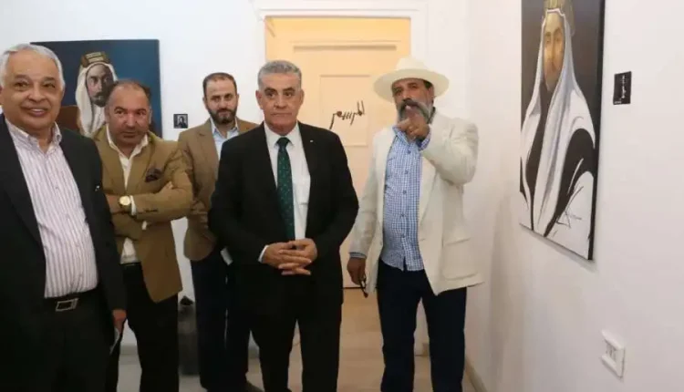 أمين عام الثقافة يفتتح معرضا فنيا وتاريخيا يوثق مسيرة الملك المؤسس