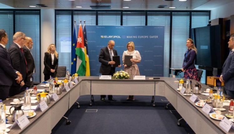 إتفاقية تعاون بين الأردن والاتحاد الأوروبي لمكافحة الجريمة والإرهاب