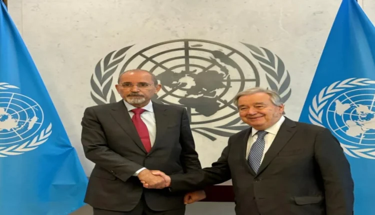 الصفدي يجرى محادثات مع منظمات الأمم المتحدة لإيصال المساعدات إلى غزة