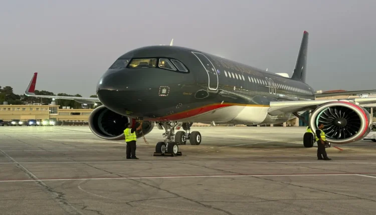 وصول أول طائرة إيرباص A320neo للملكية الأردنية إلى مطار عمّان المدني