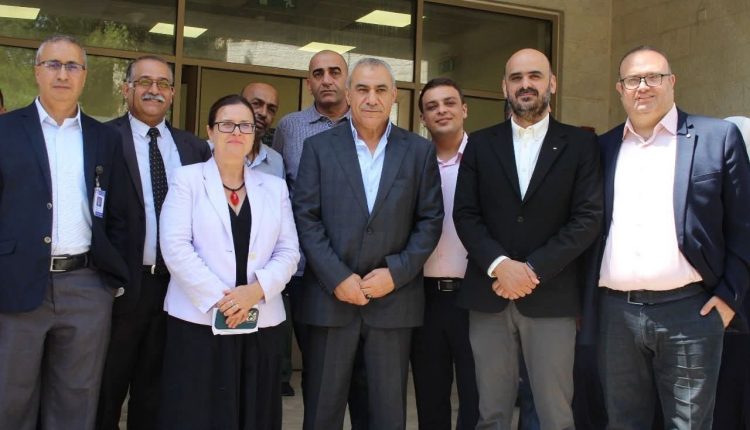 مدير إدارة مستشفيات البشير يستقبل القائم بالأعمال سفارة الجمهورية التشيكية