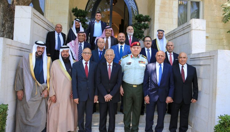 خلال لقائه وفدا من وجهاء عشائر بلقاوية عمان*  *العيسوي: القيادة الهاشمية تمضي بثبات وسط الأزمات دفاعا عن الكرامة والسيادة