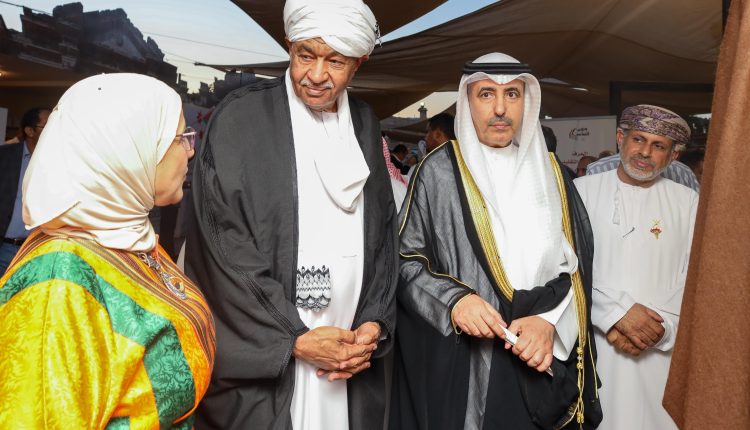 تلاقي الثقافات والحضارات العربية والعالمية في جناح السفارات بمهرجان جرش
