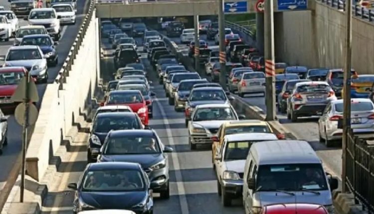 السير: تعطل مركبة  يتسبب بازدحام خانق في نفق صويلح
