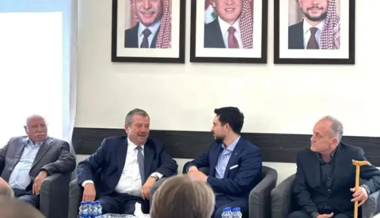 ولي العهد يعزي بوفاة شقيقة مدير دائرة المخابرات العامة