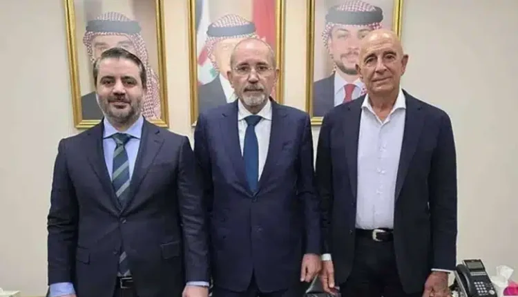 الأردن يستضيف اجتماعا ثلاثيا مشتركا لبحث الأوضاع في سوريا ودعم استقرارها