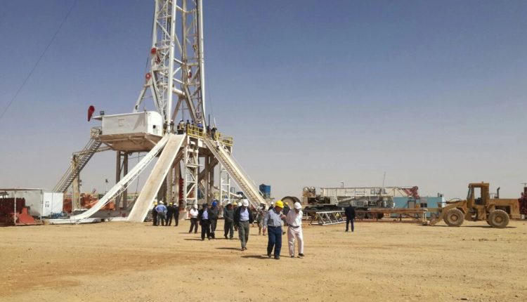 وزير الطاقة يفتتح أول محطة لتعبئة غاز المركبات من حقل الريشة في الموقر اليوم