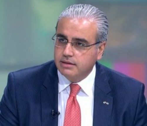وزير الصحة يعمم بإبلاغه بأي اعتداء او مشاجرة مع الكوادر الطبية