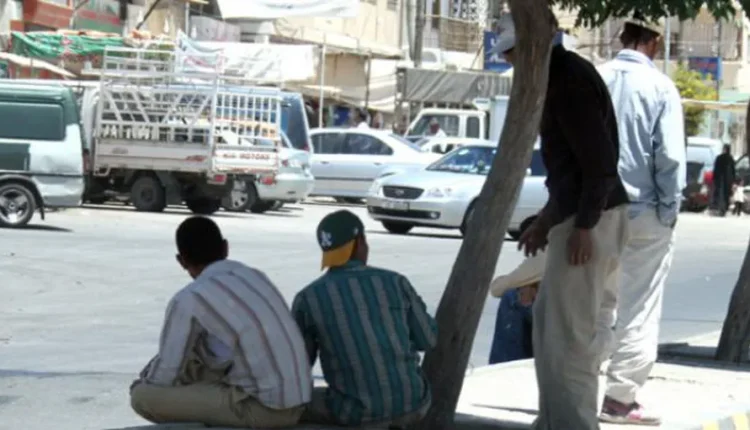 العمل تسفير 4379 عاملا وافدا حتى حزيران