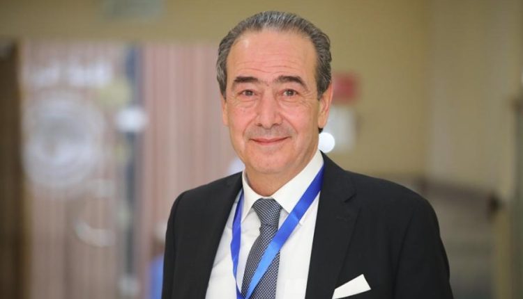 عبدالله غوشة رئيسا لمجلس النقباء الاردني