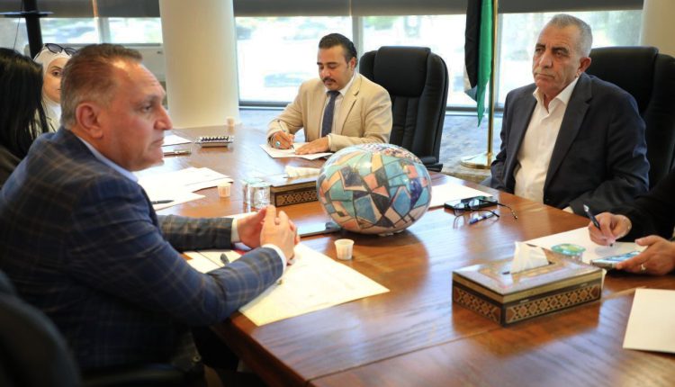 وزير الثقافة و البيئة يبحثان سبل تعزيز التعاون المشترك في مجال الثقافة البيئية
