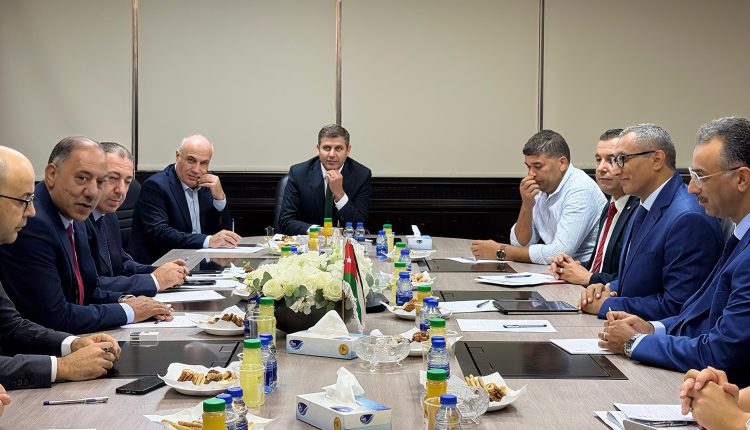 بدء اعمال الاجتماع الخامس للجنة الفنية الاردنية التونسية في مجال المدن الصناعية