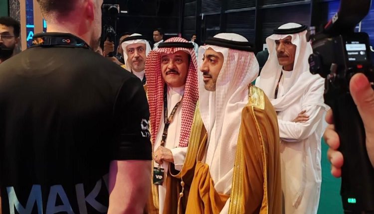 ” الكاهلي ” يفتتح معرض الفعاليات السعودي بالرياض