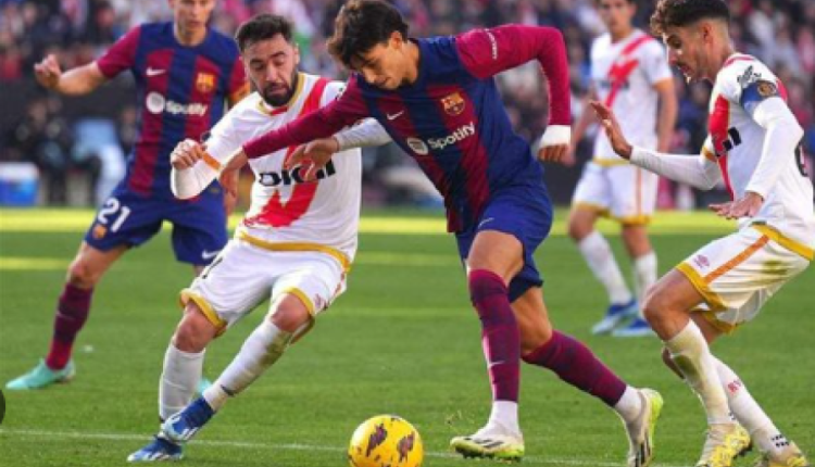 برشلونة يتعثر أمام رايو فاليكانو قبل توقف الدوري بنتيجة 1-1