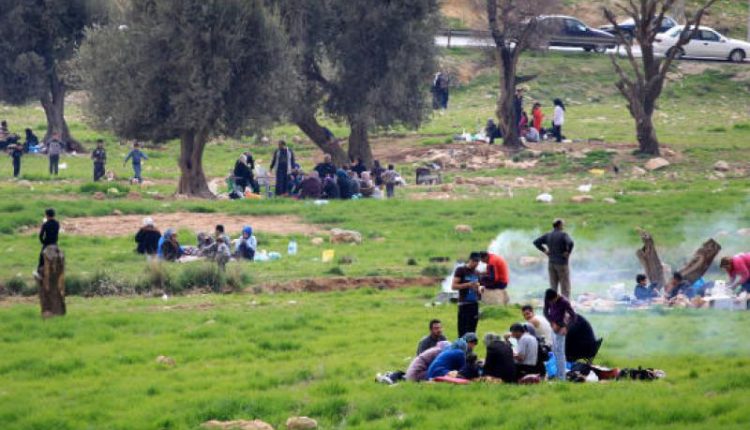 الجمعة انخفاض طفيف على الحرارة وأجواء معتدلة مثالية لرحلات نهاية الأسبوع