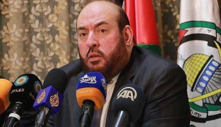 نزال لـ”رويترز”: حماس ستبقى في غزة ولن تنزع سلاحها الآن