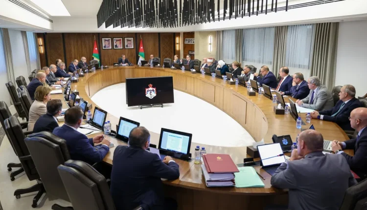 الحكومة الأردنية تستعرض إنجازاتها في أيلول