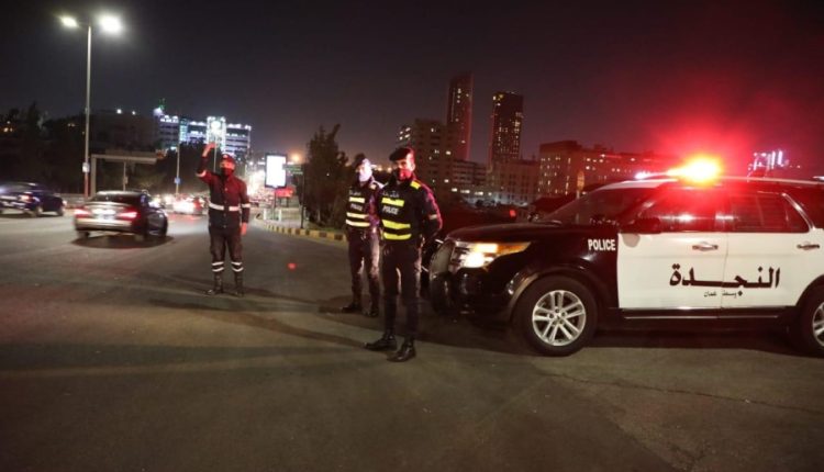 حملة أمنية موسعة في مجمع رغدان بعمان لضبط بائعات الهوى والمنازل المهجورة
